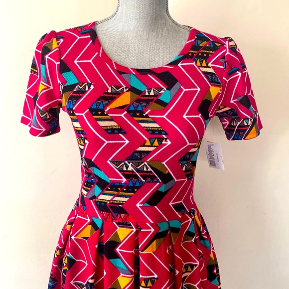 LuLaRoe “AMELIA” MIDI DRESS SIZE SMALL 🌟NWT🌟 - Picture 2 of 16